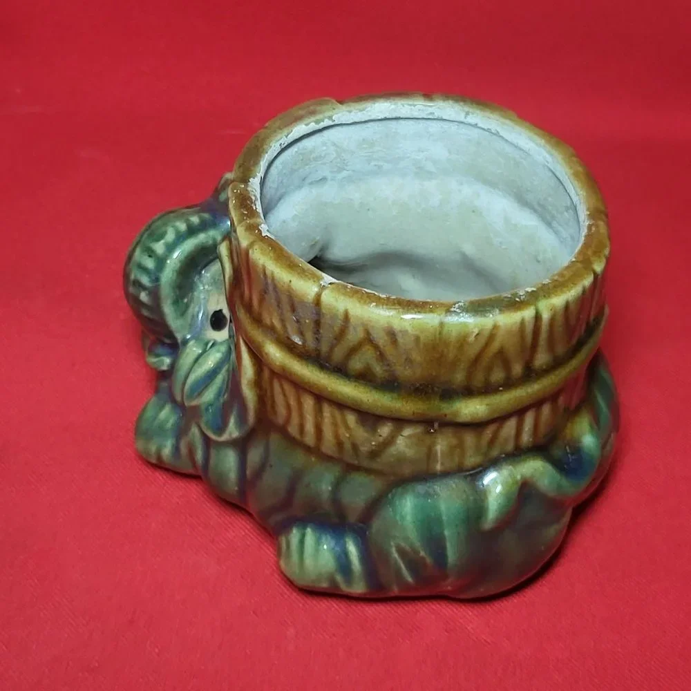 VTG Planter Pot Green Lucky Trunk Up Baby Elephant Ceramic